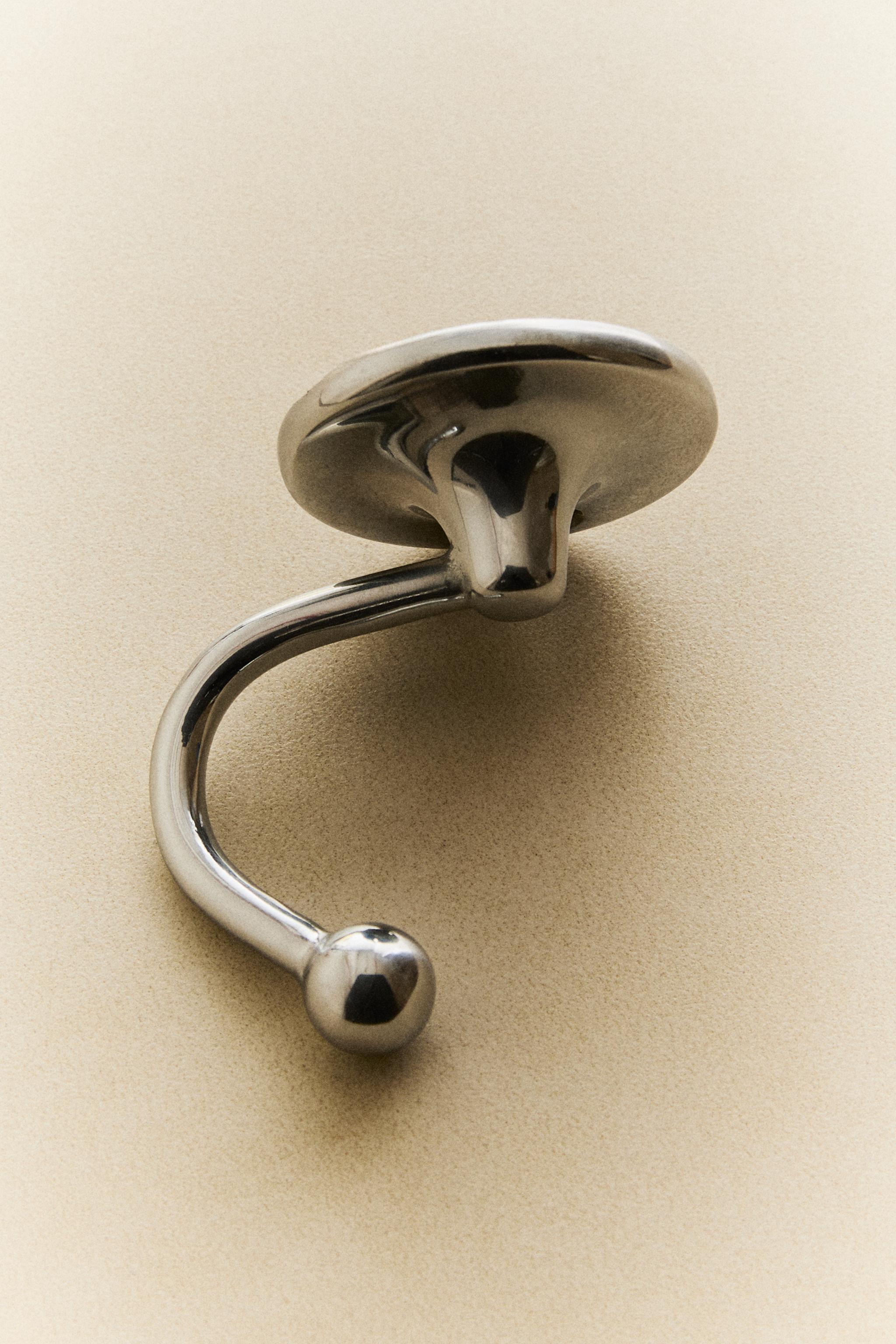 SHINY SILVER WALL HOOK